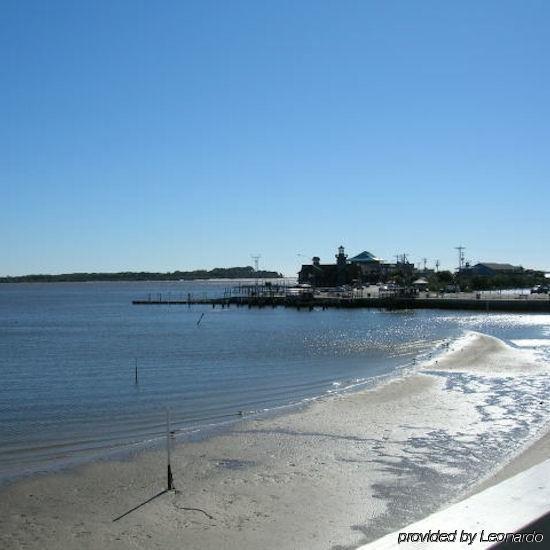 Cedar Cove Beach And Yacht Club Aparthotel Cedar Key Kültér fotó